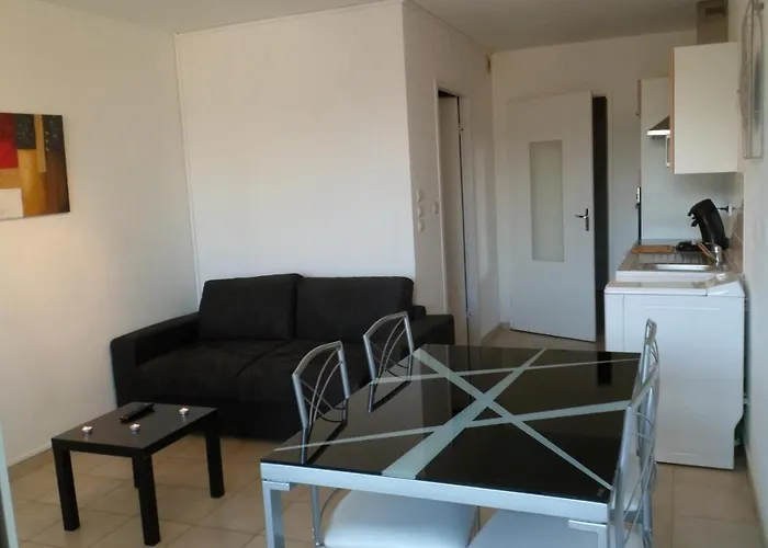 Appartement Vue Mer Et Montagne